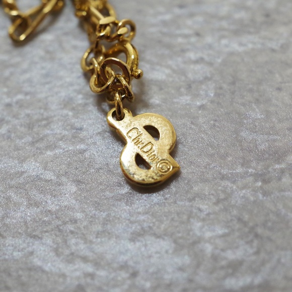 💎 CHRISTIAN DIOR Gold Charm Pendant & Chain Autthentic! - Picture 4 of 5